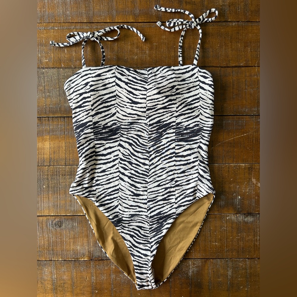 WET LA Zebra Square Neck Shoulder Tie 1pc Swimsuit Large NWT $148